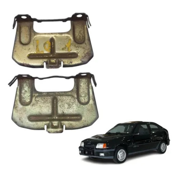Par Suporte Inferior Fixação Lanterna Traseira Kadett 89 95