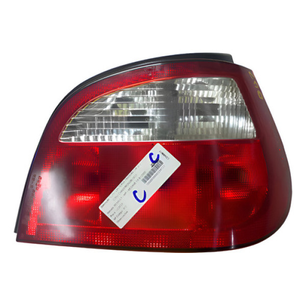 Lanterna Traseira Megane Hatch 2000 2005 Direito Direito/passageiro Vermelho