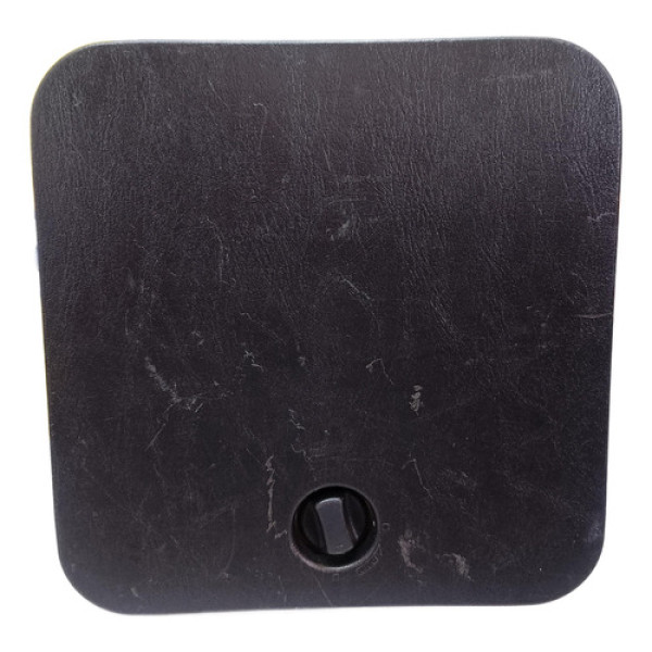 Moldura Tampa Lateral Esquerdo Porta Malas Corolla Sw 93/97